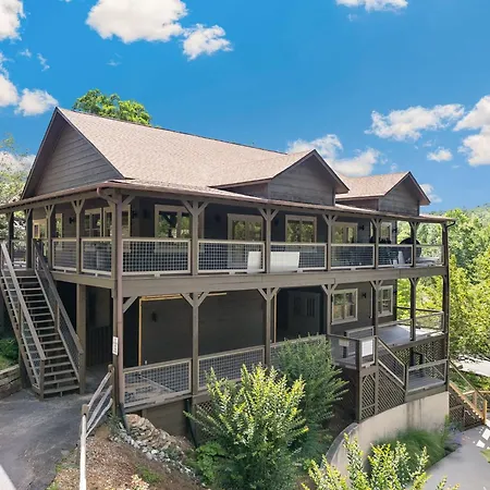 Er102 - Barbara Great Location! Close To Town Cabin